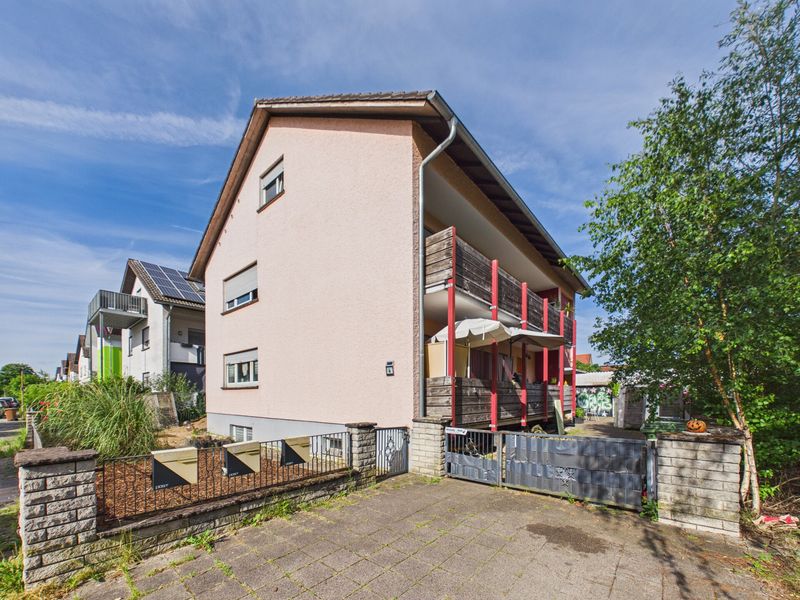Mehrfamilienhaus im Herzen von Friedrichstal